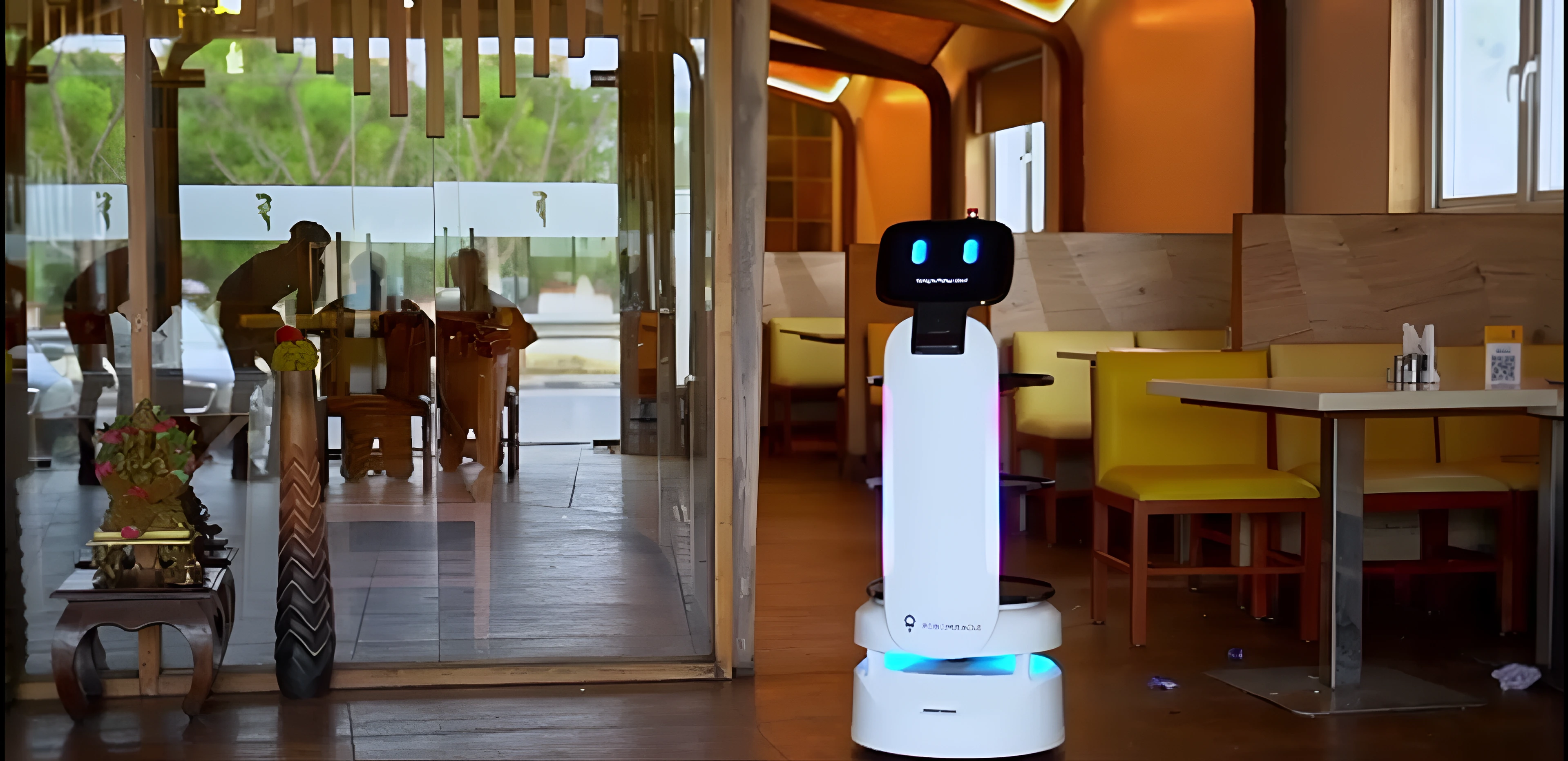 Dine Bot – hospitality robot for food delivery in hotels and restaurants in India by Robomiracle